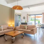 Holiday home Villabergerie En Pierre Du Pays