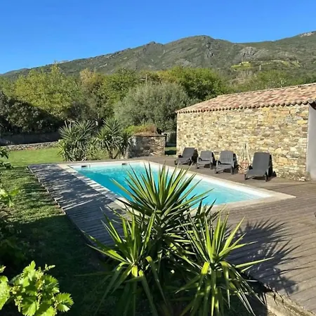 Vakantiehuis Villabergerie En Pierre Du Pays *